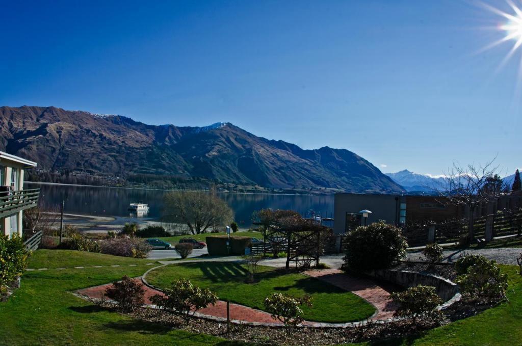 Aparthotel Panorama Court à Wanaka Extérieur photo