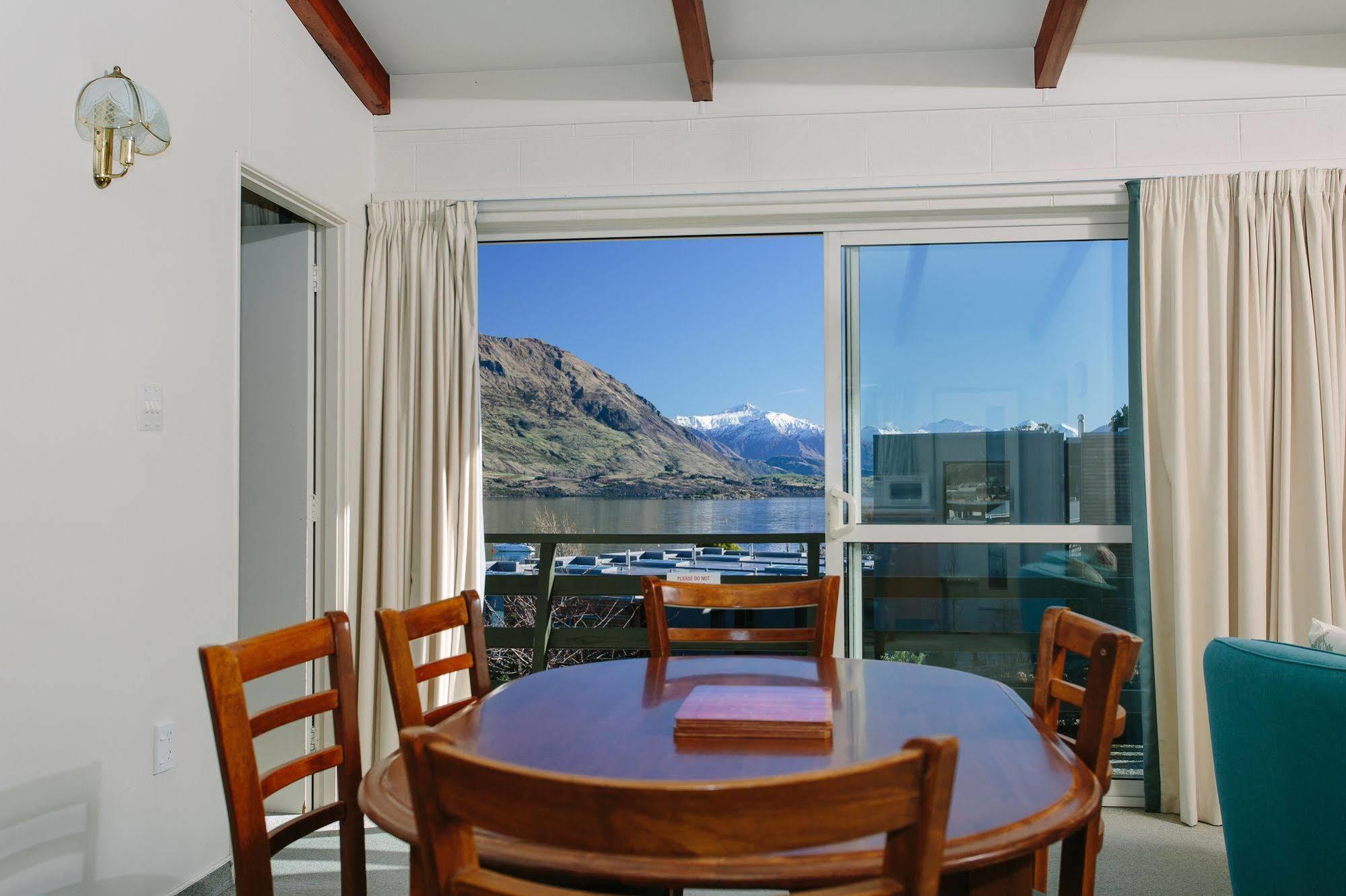 Aparthotel Panorama Court à Wanaka Extérieur photo